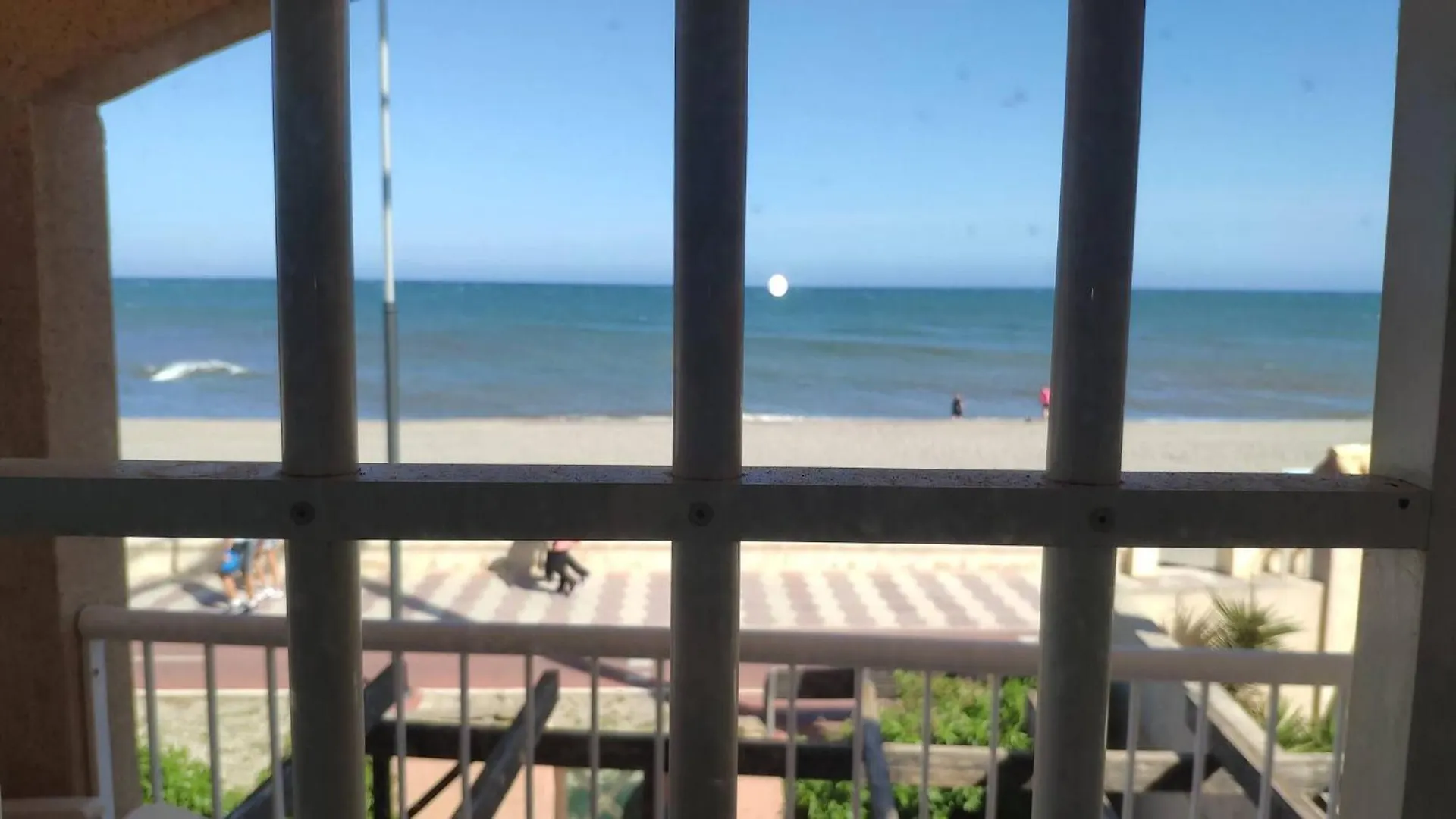 Lovely 2 Bedroom Apartment With Pool Roquetas de Mar 0*,